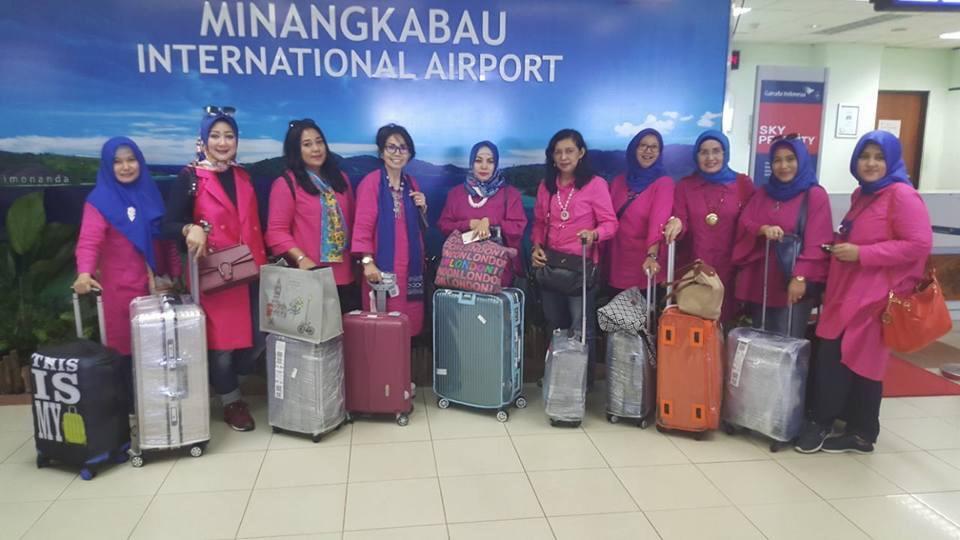 Rumah Pakankamih Bukittinggi Eksteriør bilde